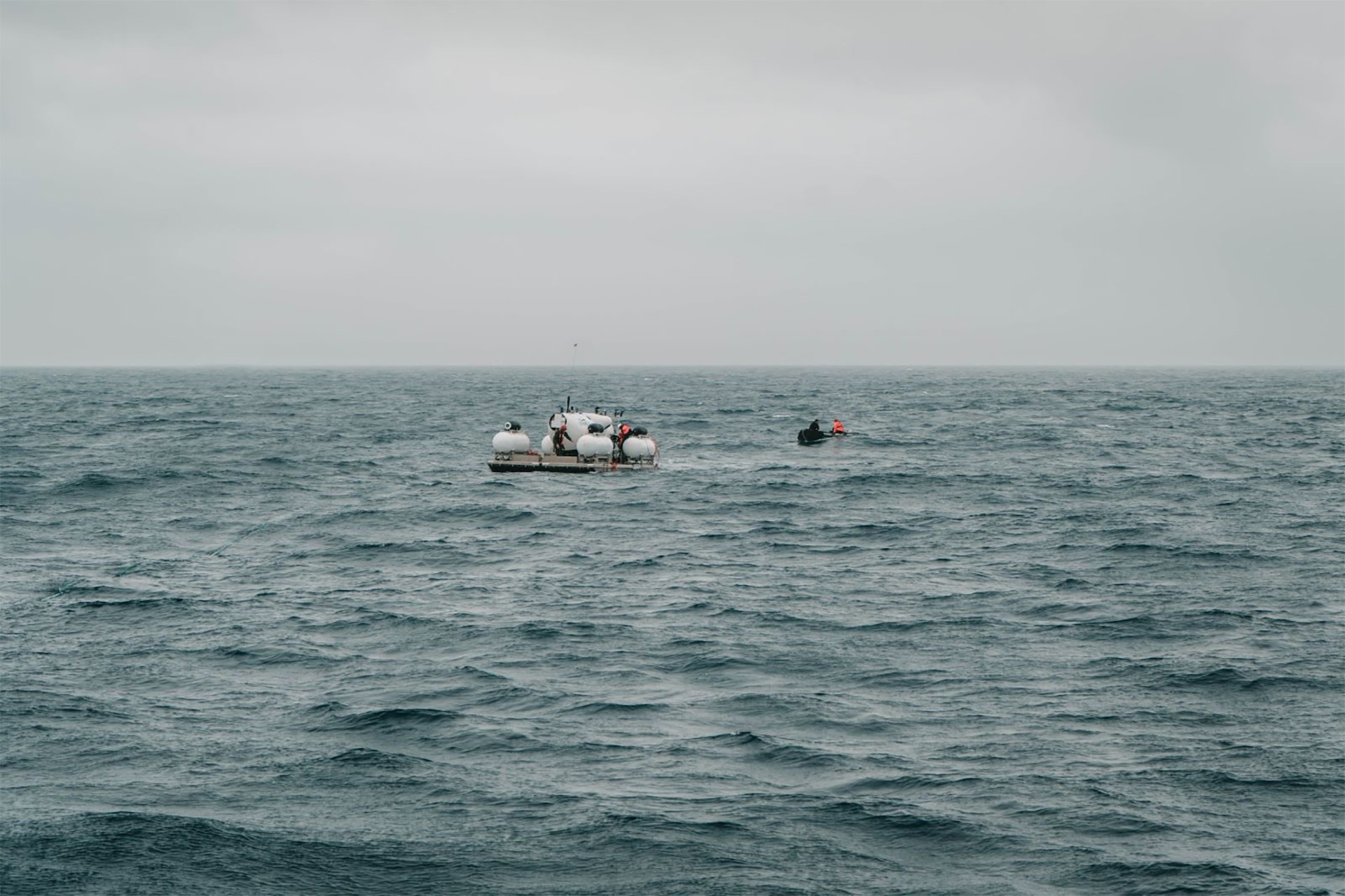 Búsqueda contrarreloj del submarino desaparecido cuando exploraba los restos del Titanic