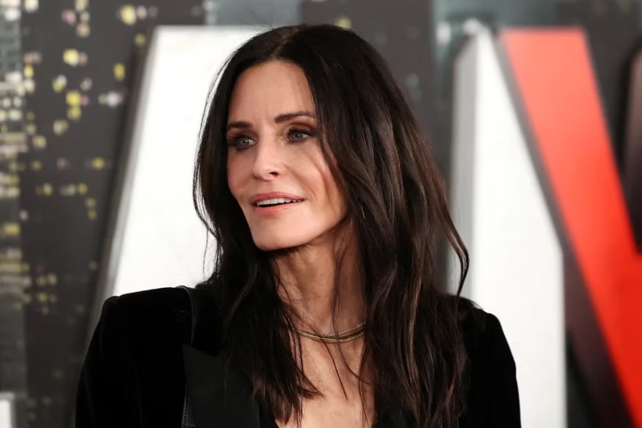 Los 60 de Courteney Cox: la obsesión sexual de su exmarido y el amor platónico de su compañero de Friends