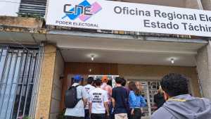 Más de 100 mil jóvenes del Táchira esperan respuesta del CNE sobre puntos de registro electoral