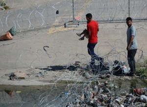 Un icónico albergue para migrantes cierra en la frontera de México en medio de la crisis