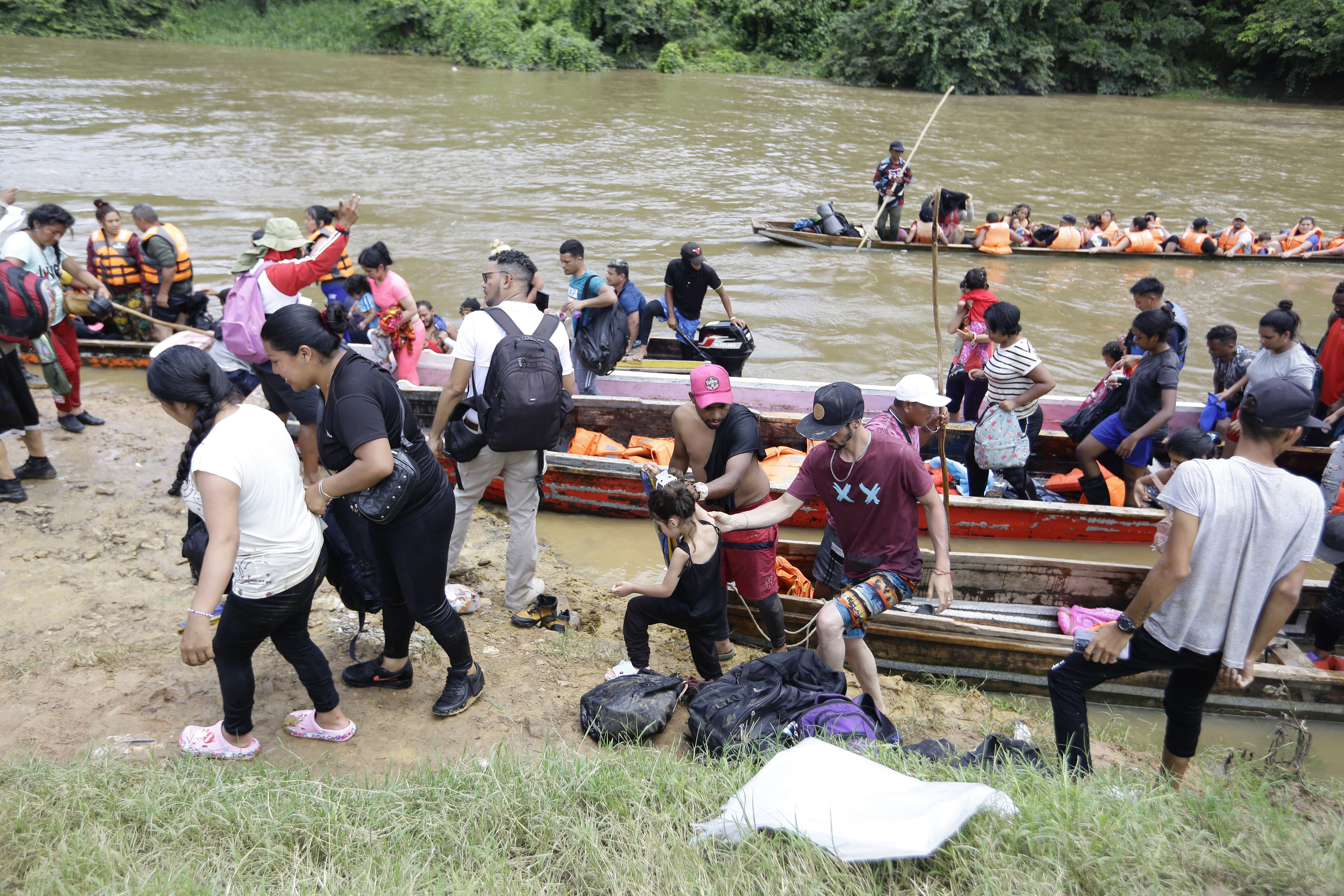 La ola migratoria en Centroamérica sobrepasa capacidades de los entes humanitarios