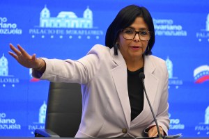 Delcy Rodríguez bajó el tono y dijo que la vía diplomática es la solución en la disputa con Guyana