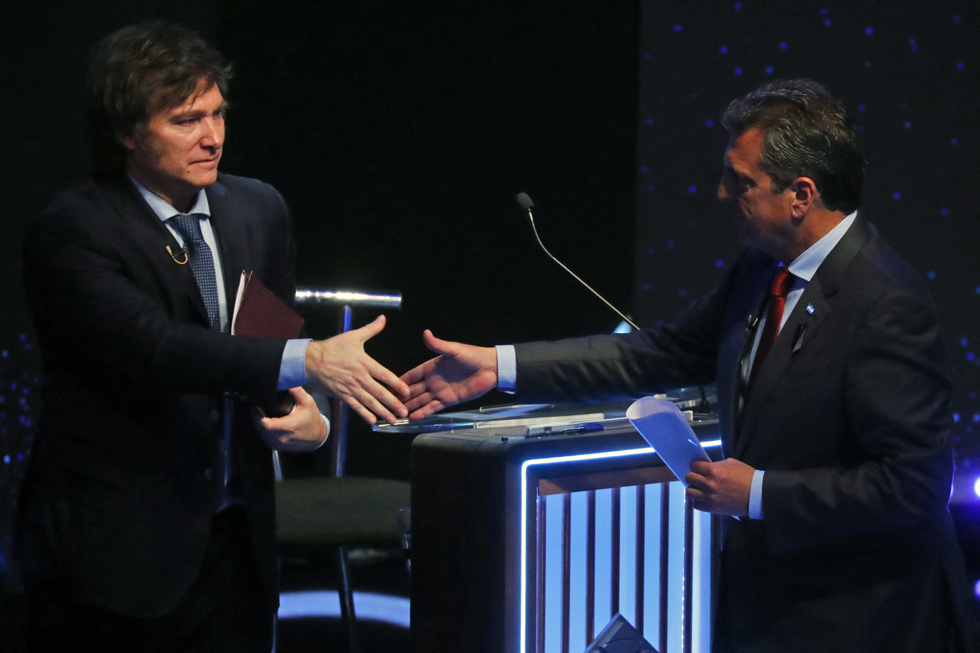 Debate presidencial en Argentina: Bullrich endureció discurso, Massa recibió críticas y Milei tuvo traspié