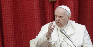 El papa Francisco lamenta la “grave situación” en Gaza y el bombardeo de una iglesia