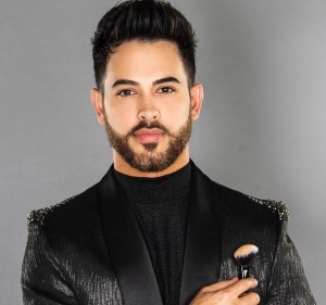Miguel Crespo destaca por segundo año como maquillador del Miss Universo
