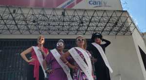 “Miss Lamentos” llegó a Cantv en San Cristóbal como protesta por pésimo servicio