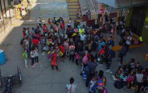 México suspendió deportaciones y traslados de migrantes por falta de recusos económicos