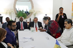 “Guyana tiene todo el derecho a explotar su espacio soberano”, afirmó Ali después de reunirse con Maduro (VIDEO)