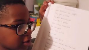 Niño de cuatro años se convierte en el autor más joven del mundo