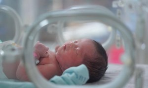 “Bebé milagro”: el infante que nació del tamaño de una lata de refresco en Los Ángeles