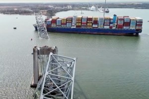 Lo que reveló la caja negra del buque que impactó contra el puente en Baltimore