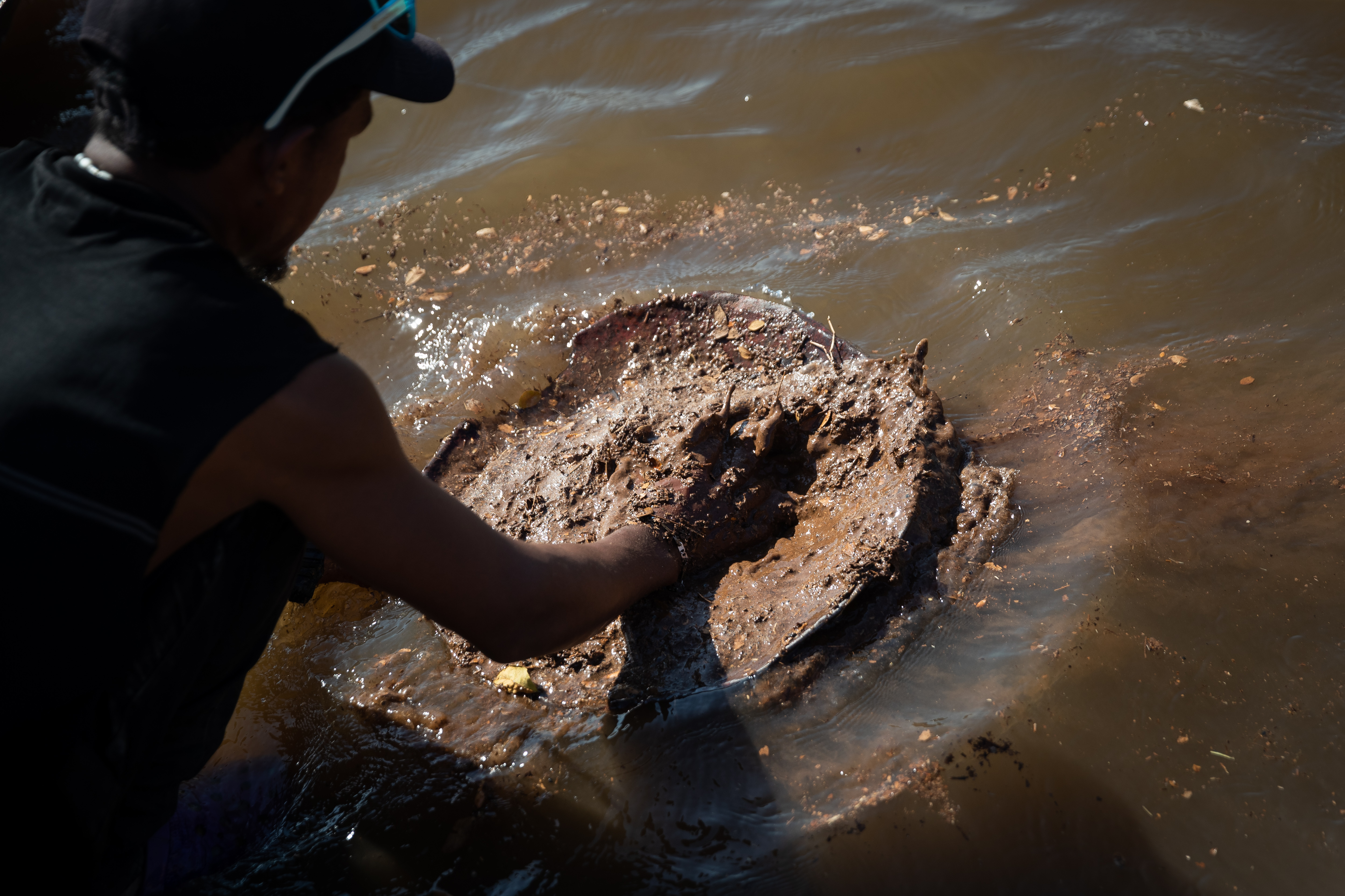 InSight Crime: Minería ilegal se fortalece al sur de Venezuela tras ofensiva de Brasil