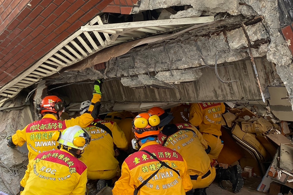 Nueve muertos y cientos de heridos en el mayor terremoto de Taiwán en 25 años