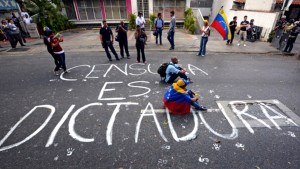 Censura, hostigamiento e intimidación: el patrón de persecución a la libertad de expresión en Venezuela 
