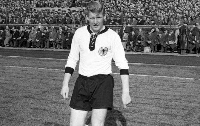Muere Karl-Heinz Schnellinger, leyenda del fútbol alemán de los sesenta