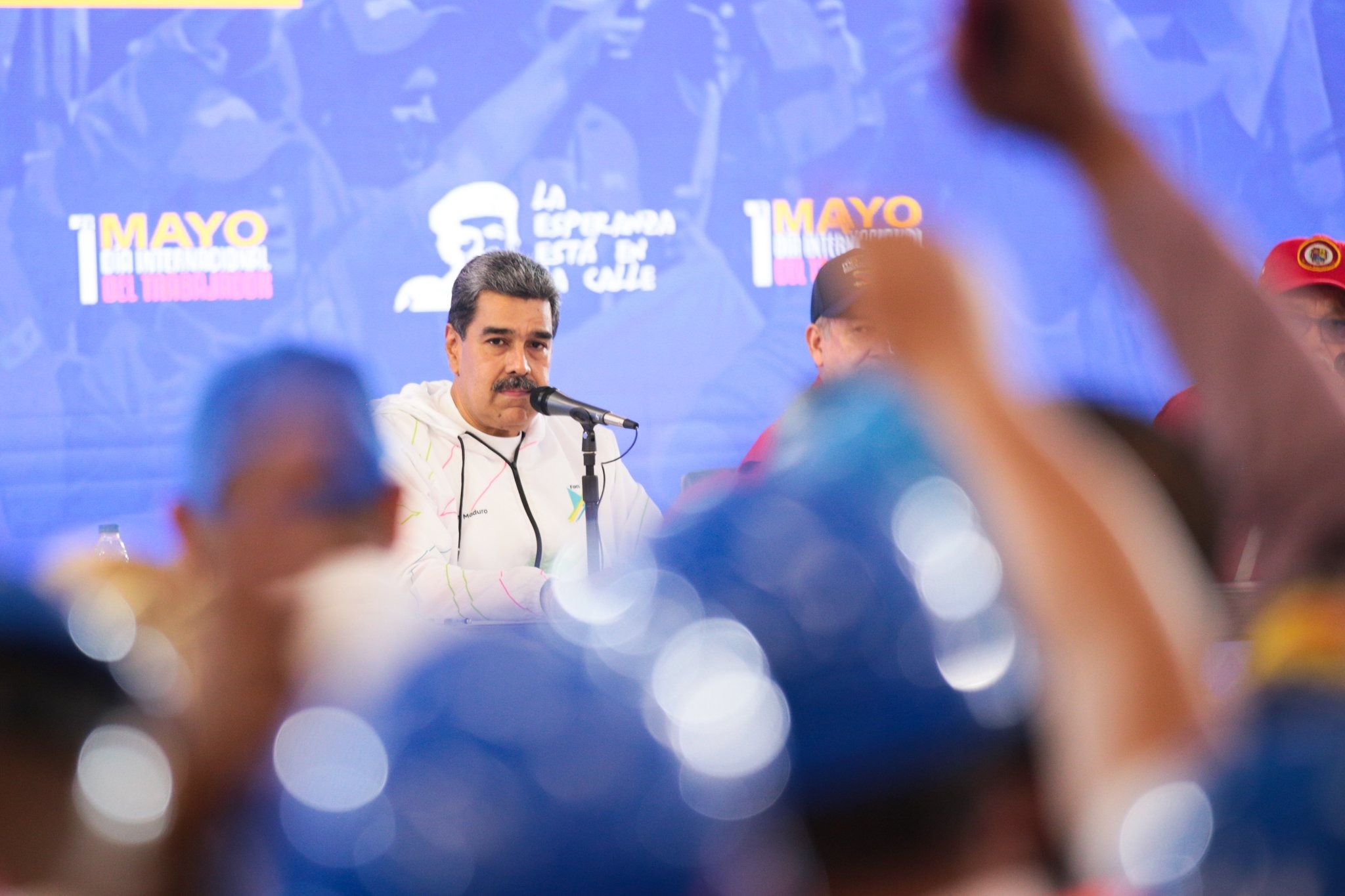 Maduro anuncia “grandes movilizaciones” para este #15May