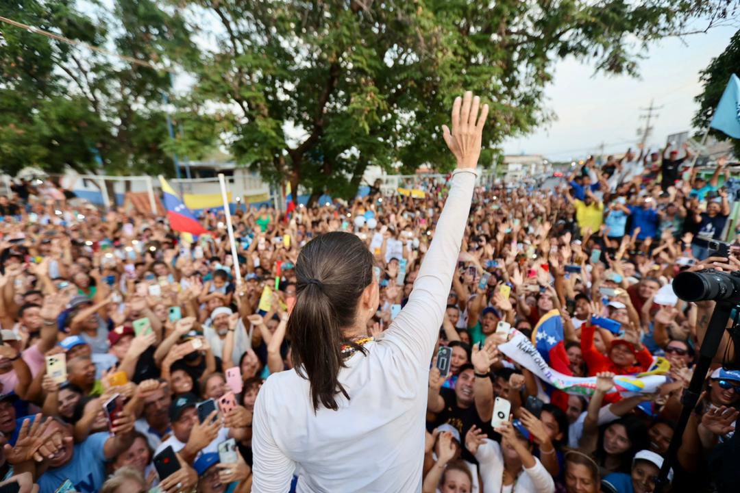 EN IMÁGENES: María Corina Machado encabezó masivo acto en Villa Rosa, el lugar que espantó a Nicolás Maduro