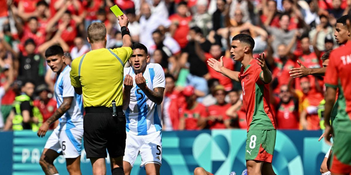 Escándalo en los JJOO de París: anularon el gol de Argentina por offside dos horas después de terminado el partido