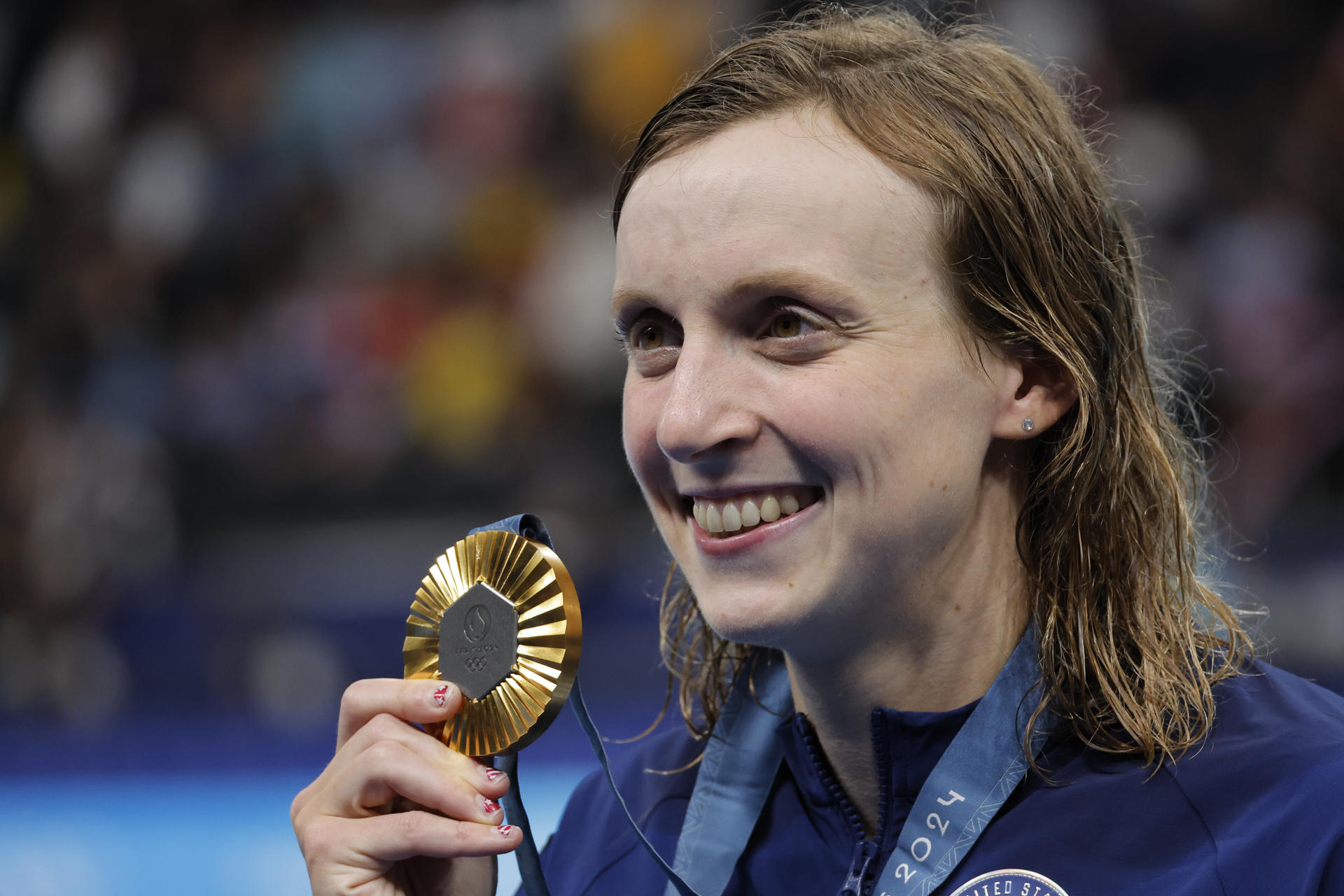 Katie Ledecky agigantó su leyenda como la mejor nadadora de todos los tiempos