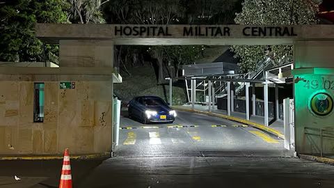 Ataque del ELN en Colombia: 18 de los 25 uniformados heridos llegaron al Hospital Militar